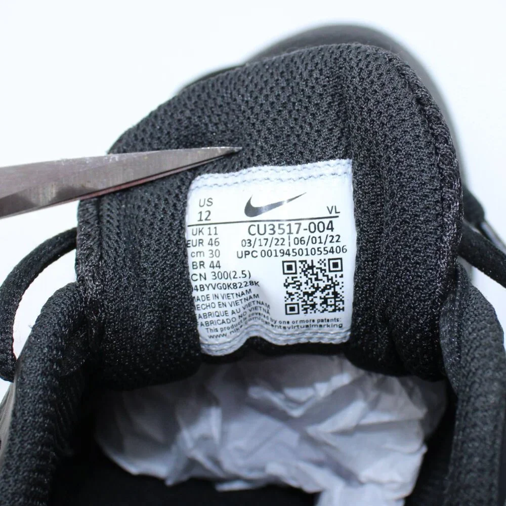Nike Run Swift 2 Black White Size 12 NWOT - Picture 7 of 8
